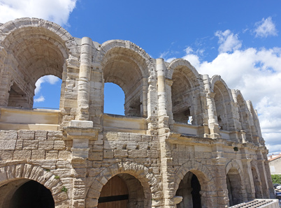 ARLES ville d art et d histoire Provence Alpes Cotes d'Azur