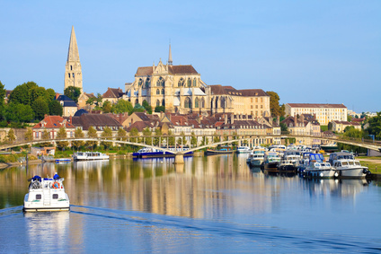 Auxerre chef lieu de l' Yonne, Sens, Avallon le Vezelay